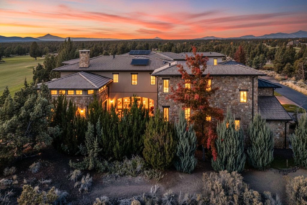 22887 Ghost Tree Lane, Bend, OR 97701