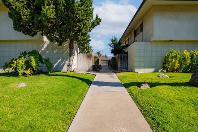 1935 Royalty Drive, Pomona, CA 91767