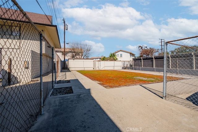 1935 Royalty Drive, Pomona, CA 91767