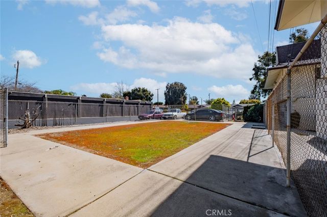 1935 Royalty Drive, Pomona, CA 91767