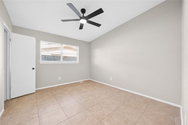 2821 Yale Street, Irving, TX 75061