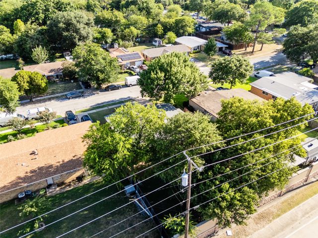 2821 Yale Street, Irving, TX 75061