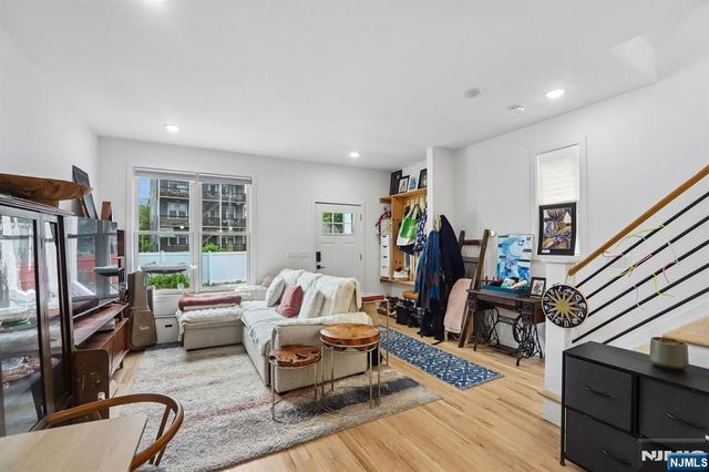 15 Wheeler Street B, Montclair, NJ 07042