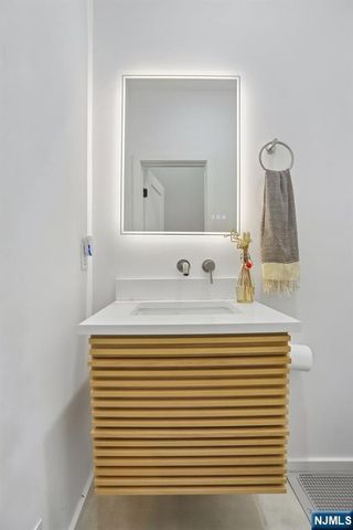 15 Wheeler Street B, Montclair, NJ 07042