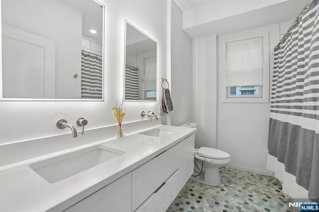 15 Wheeler Street B, Montclair, NJ 07042