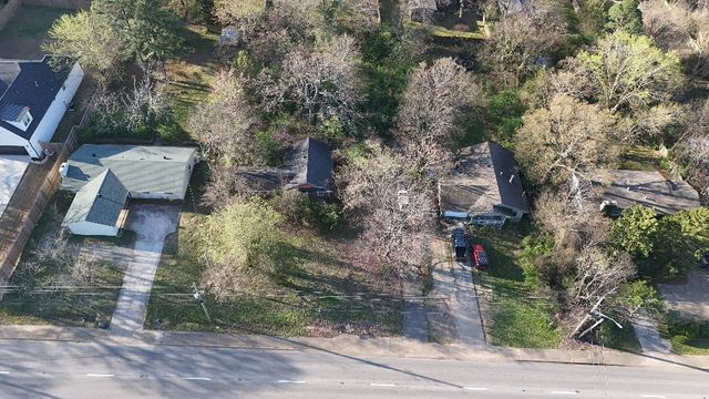 1845 W Wedington Drive, Fayetteville, AR 72701