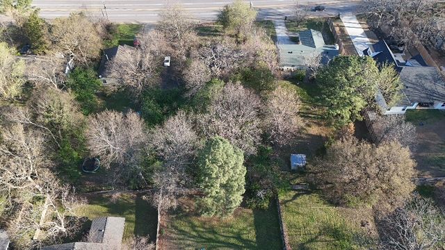 1845 W Wedington Drive, Fayetteville, AR 72701