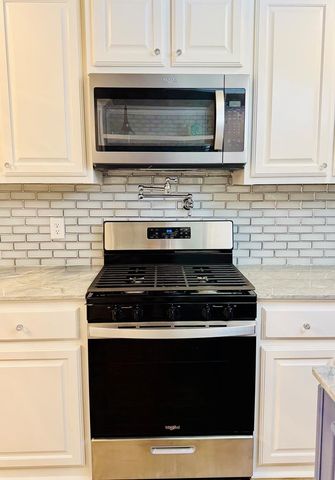 304 NW 11th St, Andrews, TX 79714