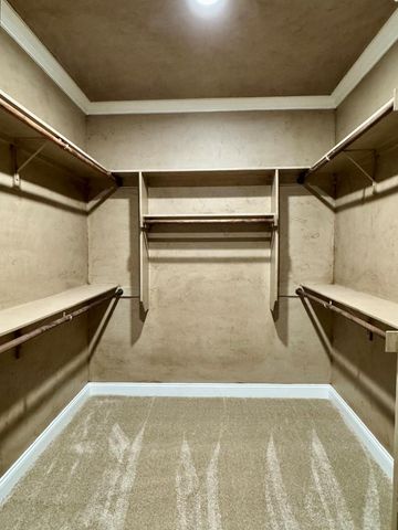 304 NW 11th St, Andrews, TX 79714