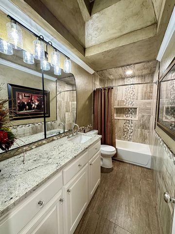 304 NW 11th St, Andrews, TX 79714