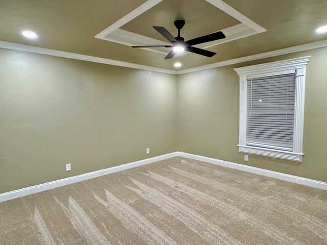 304 NW 11th St, Andrews, TX 79714