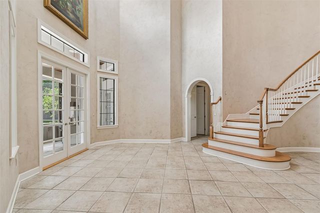 702 BERROCALES DE AVILA, Tampa, FL 33613