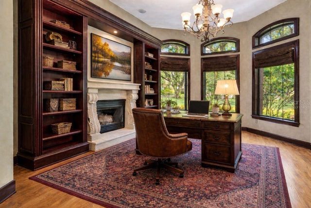 702 BERROCALES DE AVILA, Tampa, FL 33613