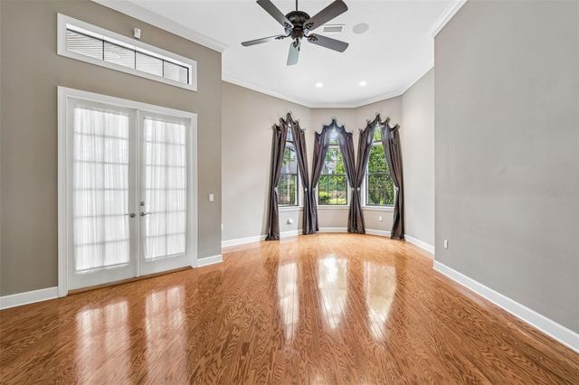 702 BERROCALES DE AVILA, Tampa, FL 33613