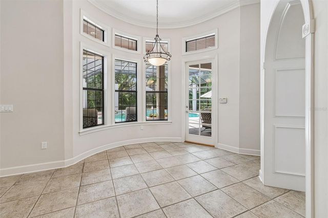 702 BERROCALES DE AVILA, Tampa, FL 33613