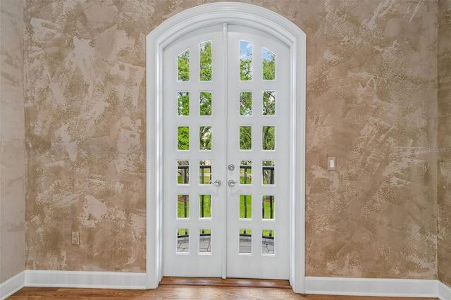 702 BERROCALES DE AVILA, Tampa, FL 33613