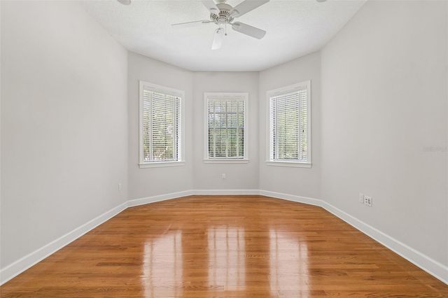 702 BERROCALES DE AVILA, Tampa, FL 33613