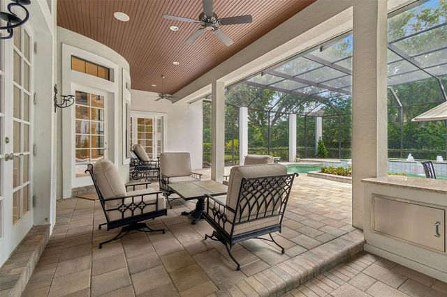 702 BERROCALES DE AVILA, Tampa, FL 33613