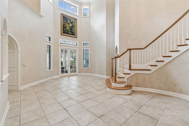 702 BERROCALES DE AVILA, Tampa, FL 33613