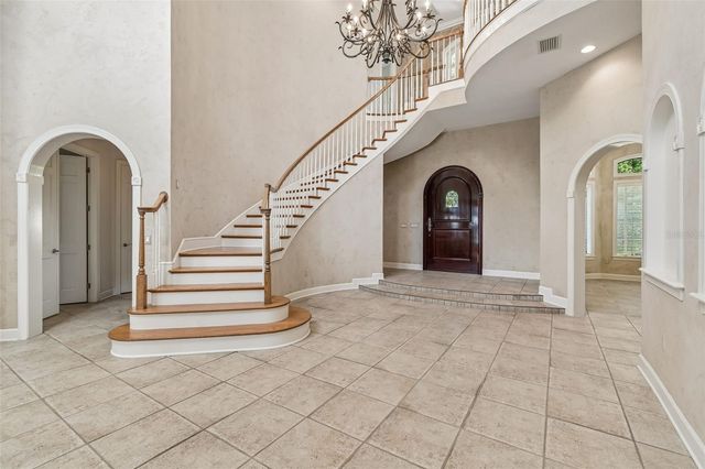 702 BERROCALES DE AVILA, Tampa, FL 33613