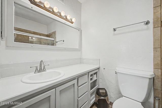3300 E Delma Drive, Tucson, AZ 85716