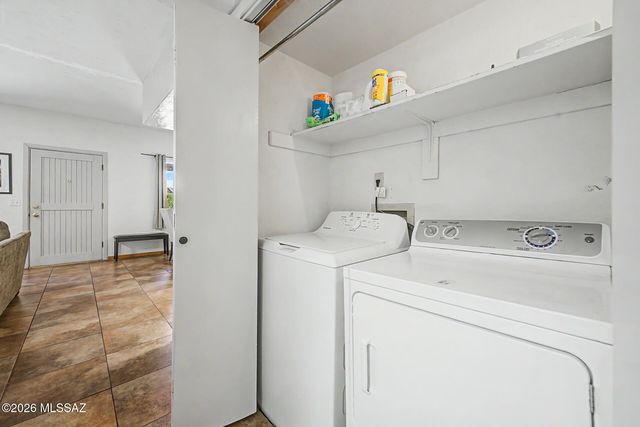 3300 E Delma Drive, Tucson, AZ 85716
