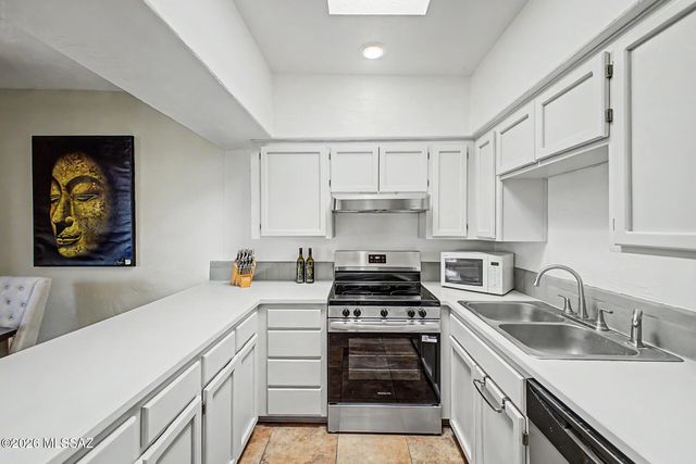 3300 E Delma Drive, Tucson, AZ 85716