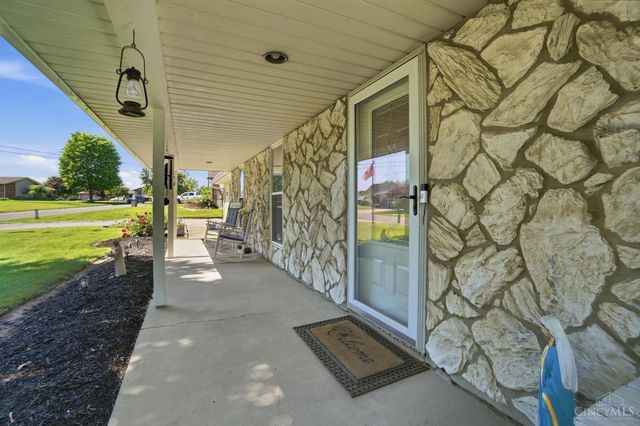 6033 Brofield Drive, Hamilton, OH 45011