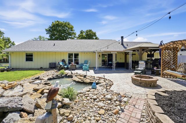 6033 Brofield Drive, Hamilton, OH 45011
