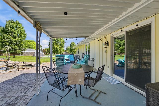 6033 Brofield Drive, Hamilton, OH 45011