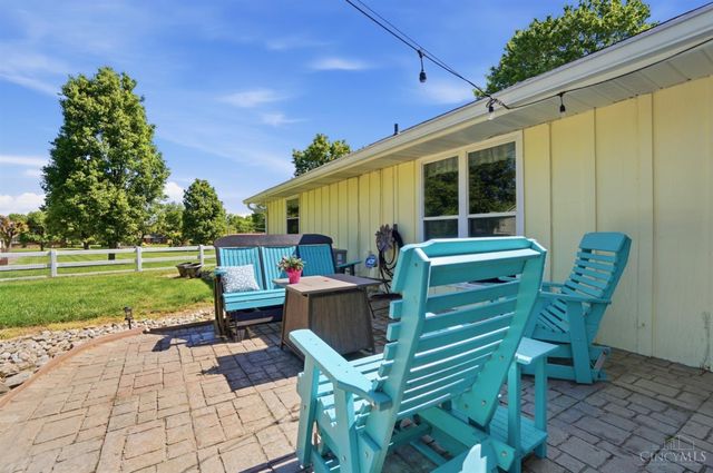 6033 Brofield Drive, Hamilton, OH 45011