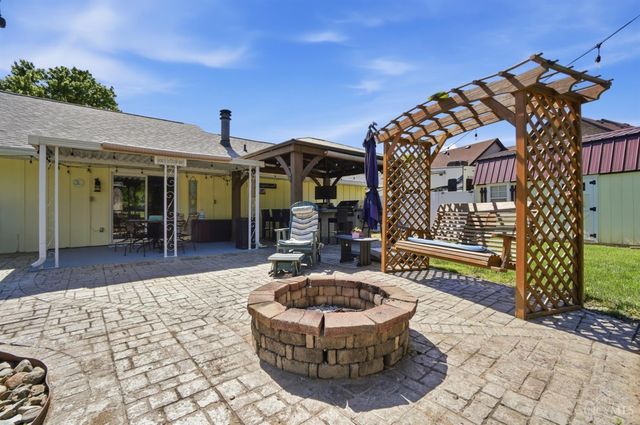 6033 Brofield Drive, Hamilton, OH 45011
