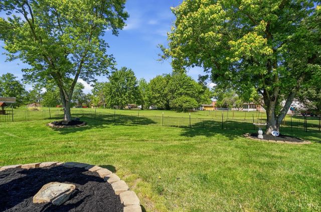 6033 Brofield Drive, Hamilton, OH 45011