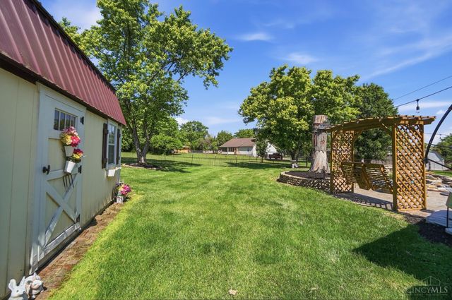 6033 Brofield Drive, Hamilton, OH 45011