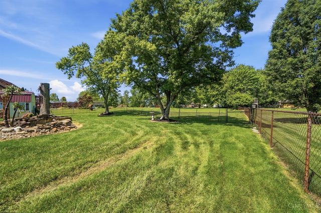 6033 Brofield Drive, Hamilton, OH 45011