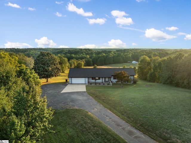 1010 Wall Circle, Chesnee, SC 29323