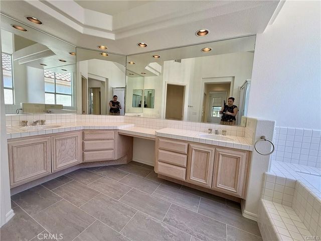 27461 Glenwood Drive, Mission Viejo, CA 92692