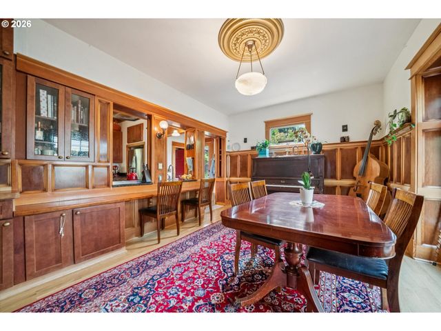 2023 Ne 7TH Ave, Portland, OR 97212