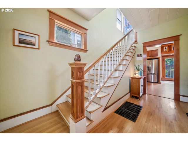 2023 Ne 7TH Ave, Portland, OR 97212