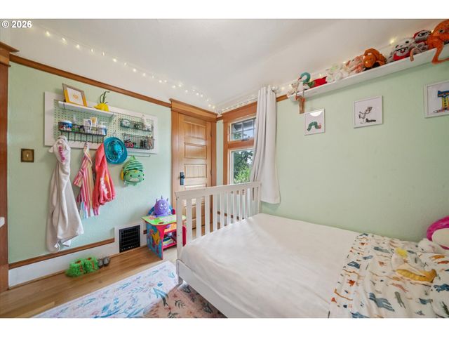 2023 Ne 7TH Ave, Portland, OR 97212