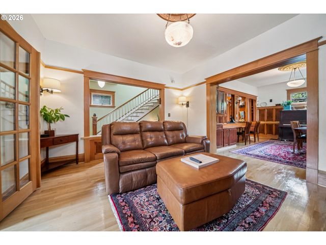 2023 Ne 7TH Ave, Portland, OR 97212