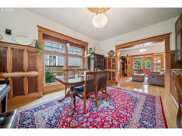 2023 Ne 7TH Ave, Portland, OR 97212