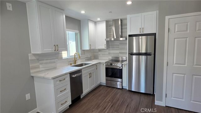 6516 Royer, West Hills, CA 91307