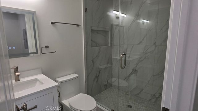 6516 Royer, West Hills, CA 91307
