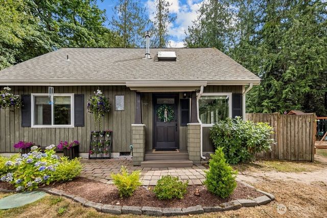 15811 32nd Drive NW, Stanwood, WA 98292