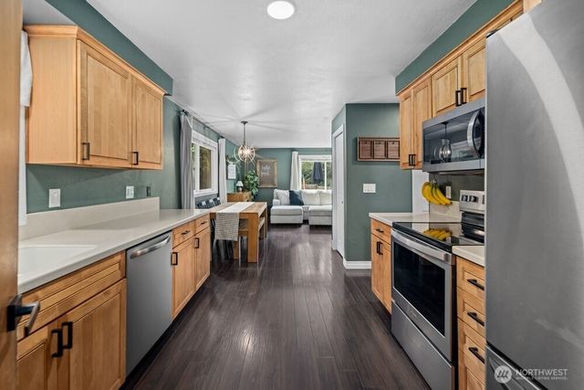 15811 32nd Drive NW, Stanwood, WA 98292