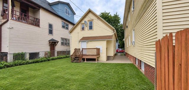 2563 S 8th STREET, Milwaukee, WI 53215