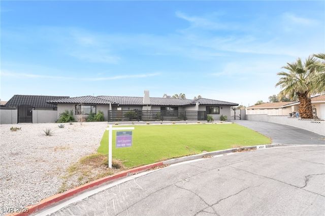 4501 Woodcrest Road, Las Vegas, NV 89121
