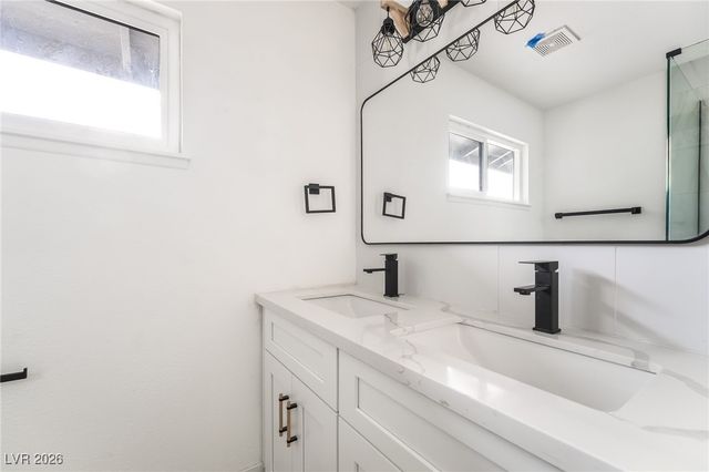 4501 Woodcrest Road, Las Vegas, NV 89121