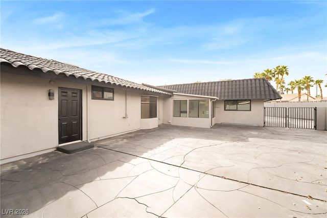 4501 Woodcrest Road, Las Vegas, NV 89121